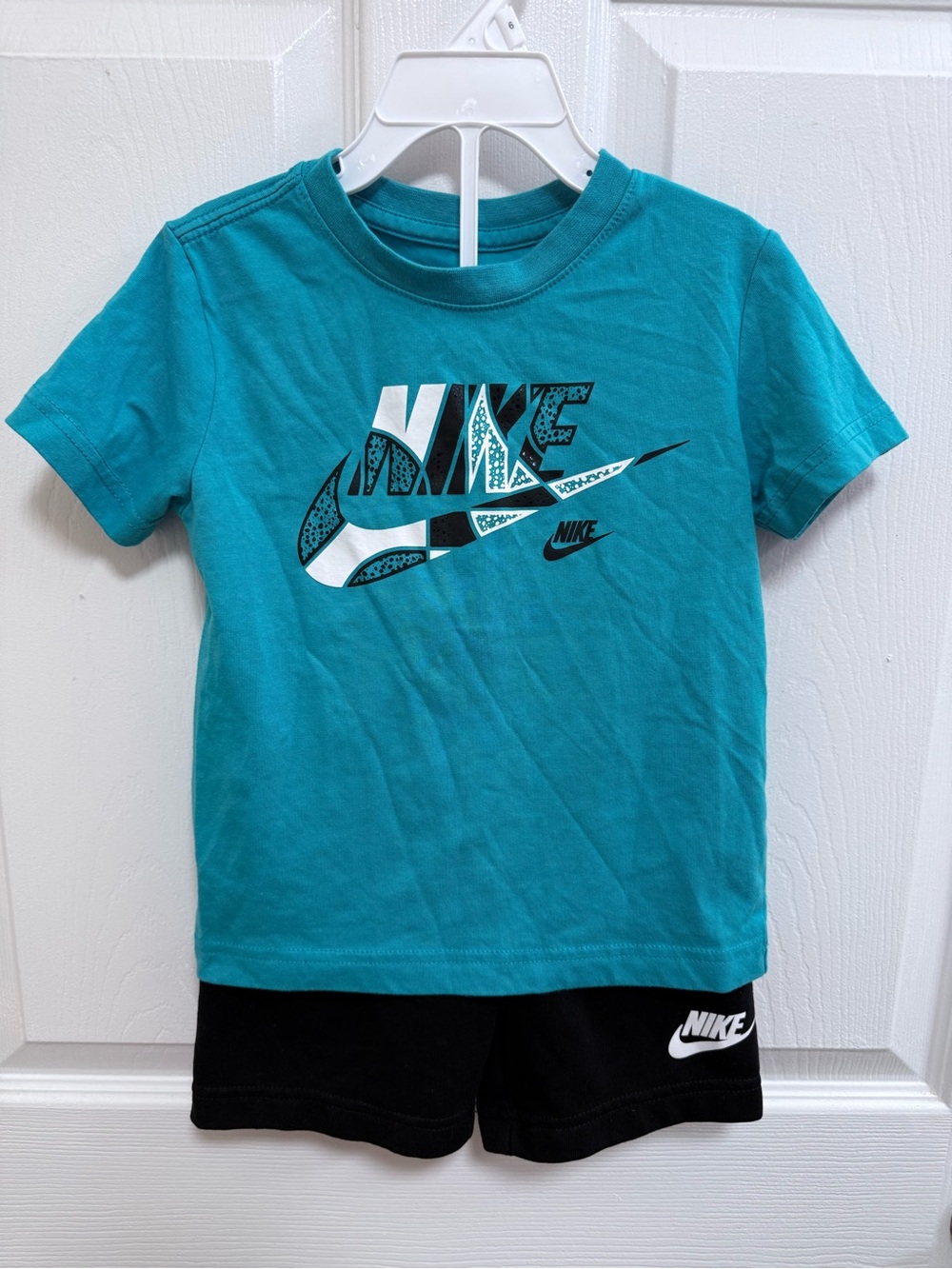Nike Teal Blue and Black Short Set, Size 4